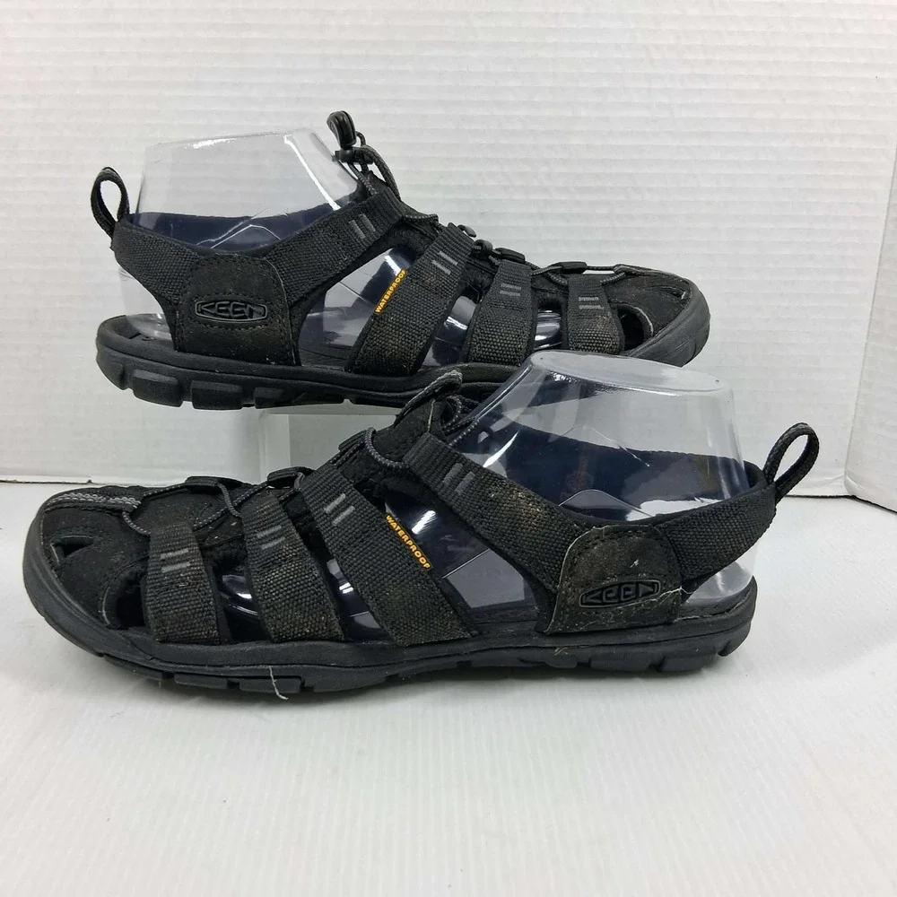 Keen Clearwater CNX Mens 11 Black Waterproof Hiking Water Sandals 1020662